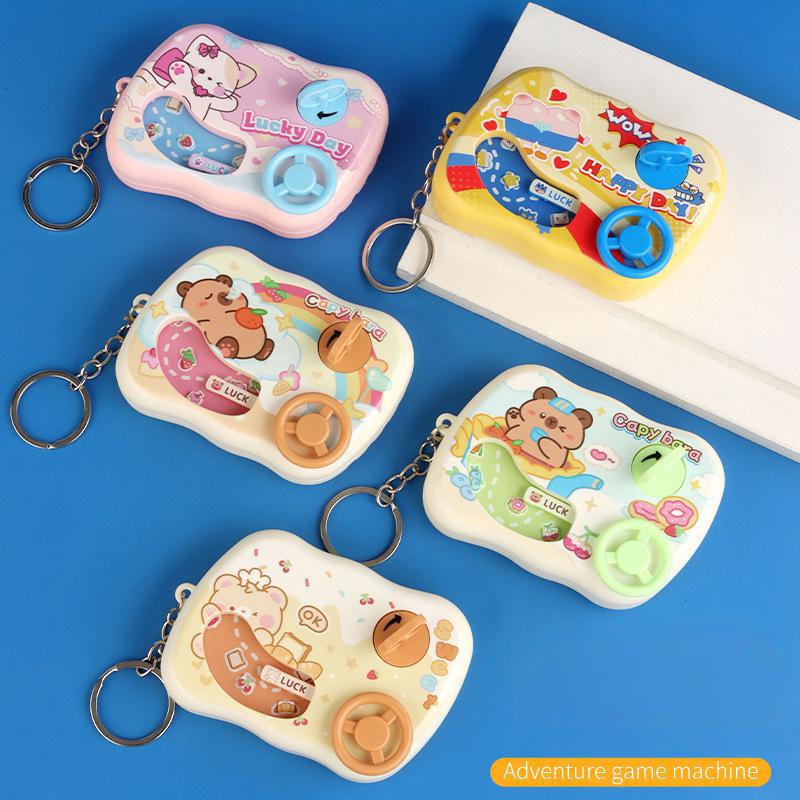 Mini Car Adventure Game Consol - Gaming Console Keychain 评论和价格